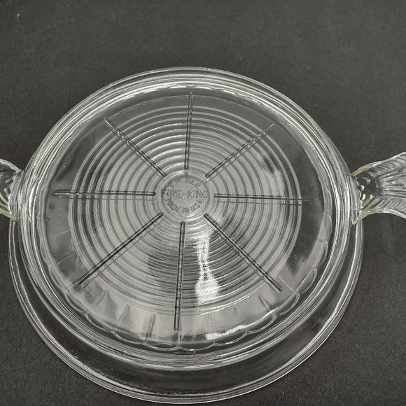 Vintage Fire King Clear Round Trivet - Picture 2 of 11